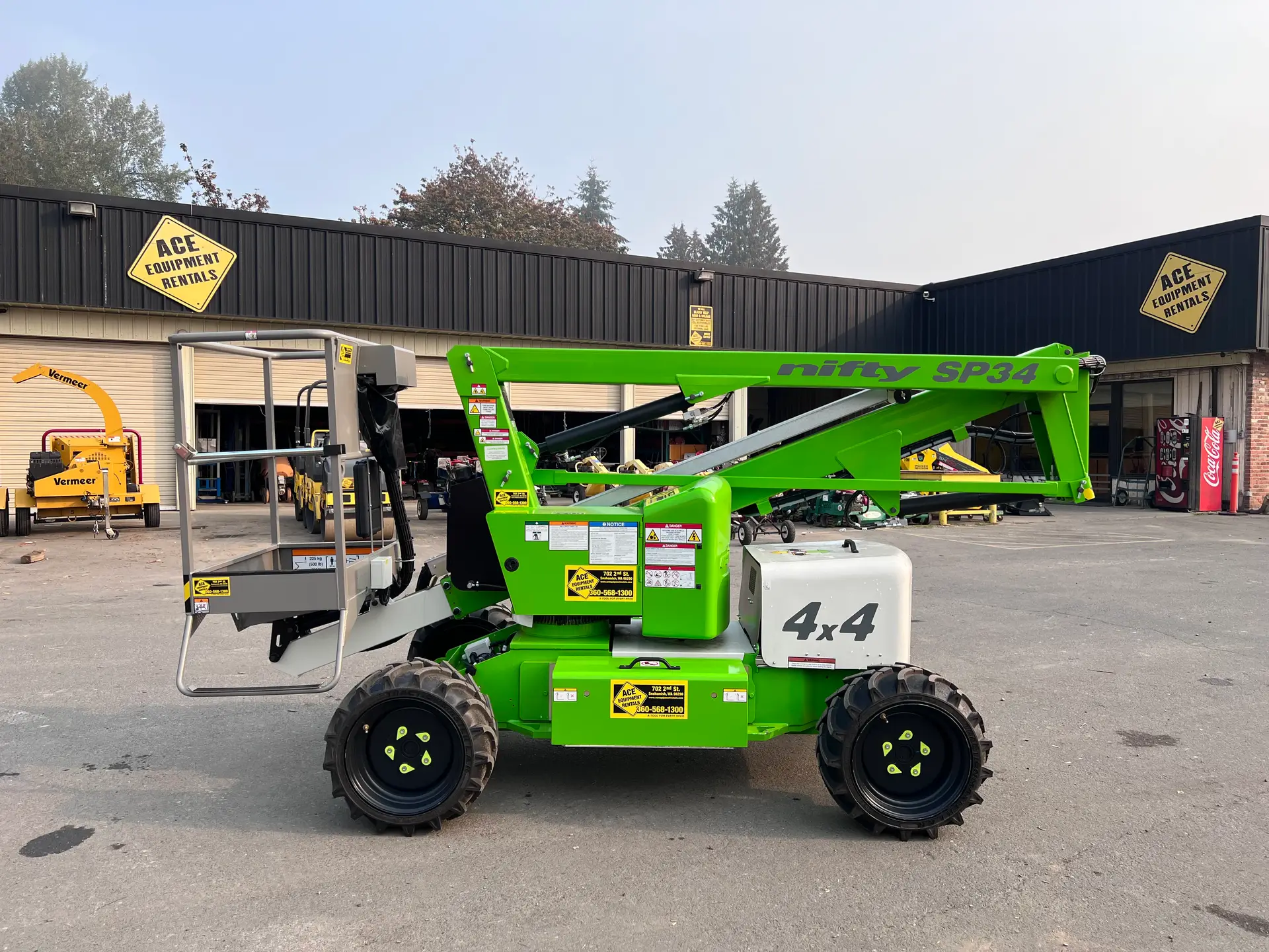 boom lift rental from ace equipment rentals in snohomish, wa