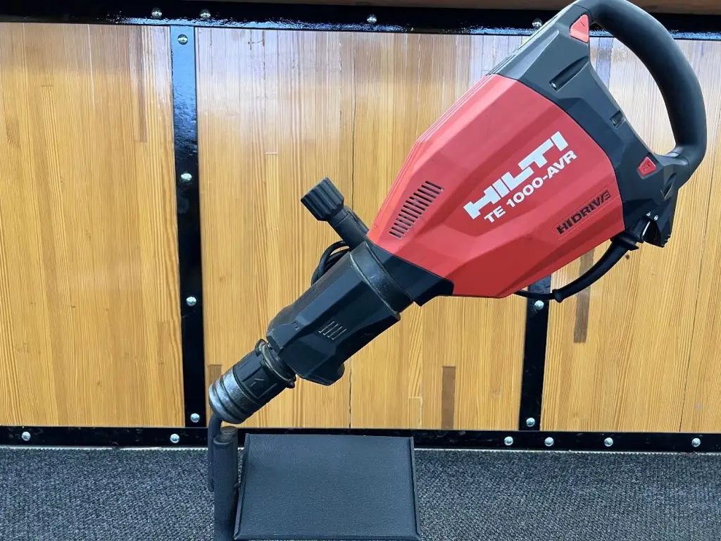 chipping hammer rental